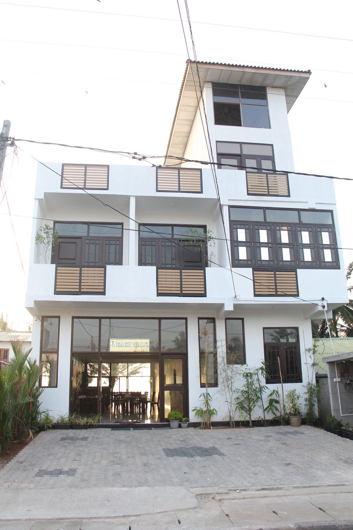 Zendara Hotel Negombo Exterior photo