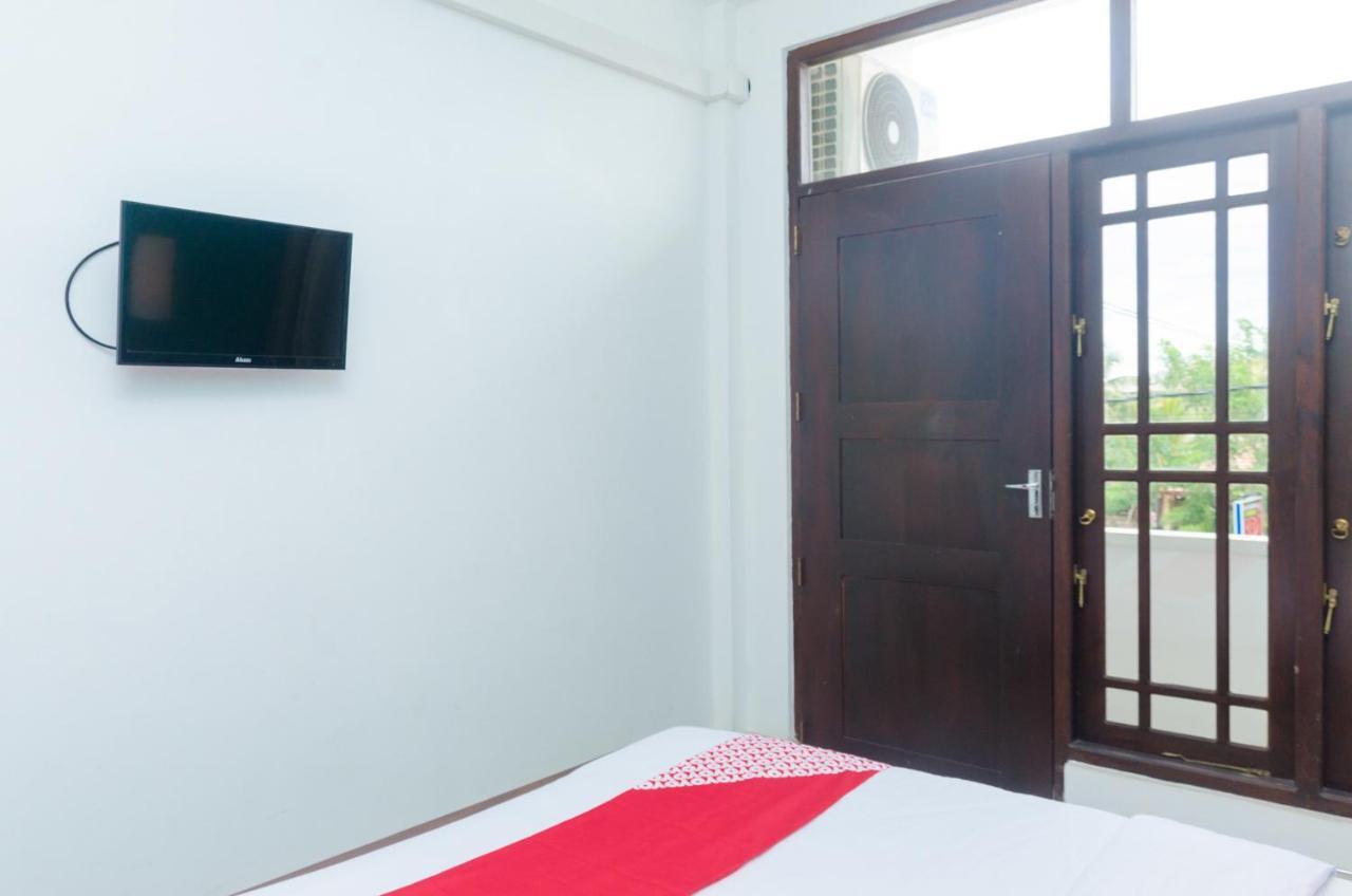 Zendara Hotel Negombo Exterior photo